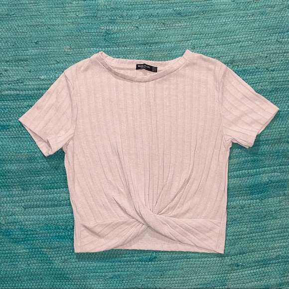 Rosie? 🎁ASOS | Bershka twist front crop top w/ cap sleeves - Picture 9 of 17